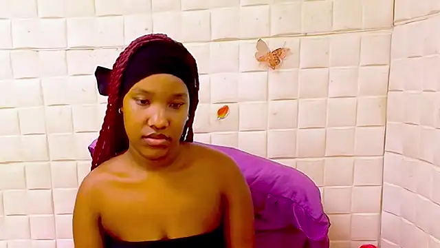 XXX chat uživo modela EroticSexyPrada