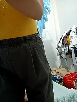 nolan-00 Webcam show