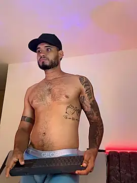 AUSTINN_TORRES 现场XXX聊天