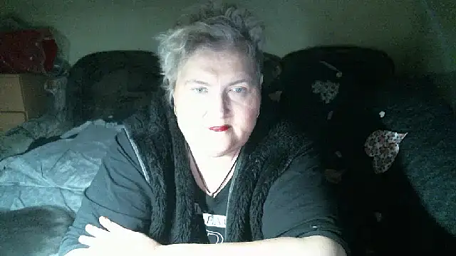 Lana555 现场XXX聊天