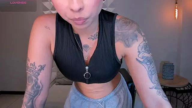 Chat +18 de MariaHerrera_ ao vivo