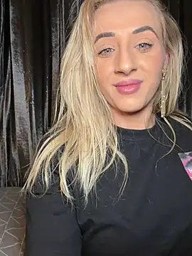 Strongqueen Live XXX-Chat