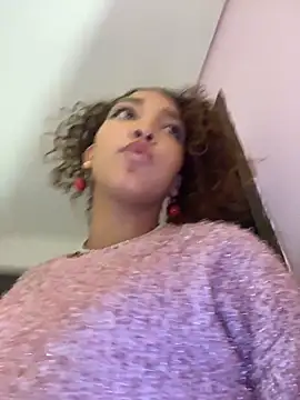 PrettyHamaica Webcam Show