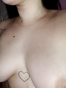 แชท XXX สดของ Isabellahot2