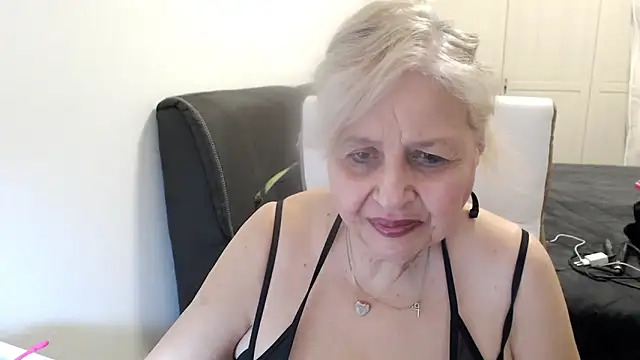 SusiLifeXXX Live XXX-chat