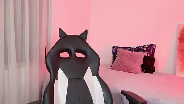 annie_mora 现场XXX聊天