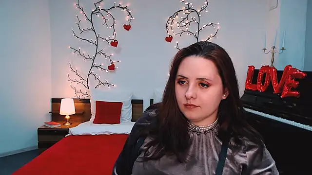 Hennessy_bunny's Live XXX Chat