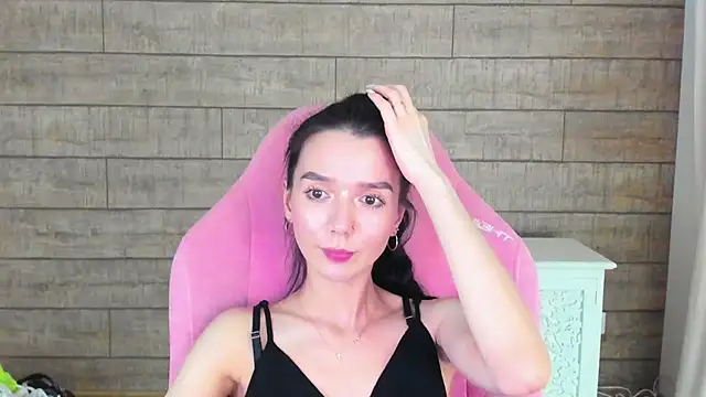 VanessaVienne 即時 XXX 聊天