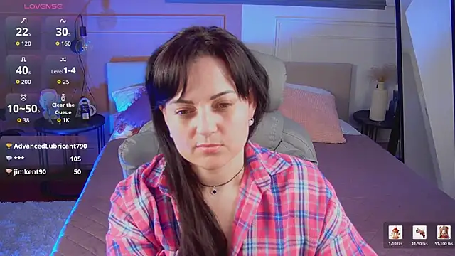 Chat +18 de _SilkyShadow_ ao vivo