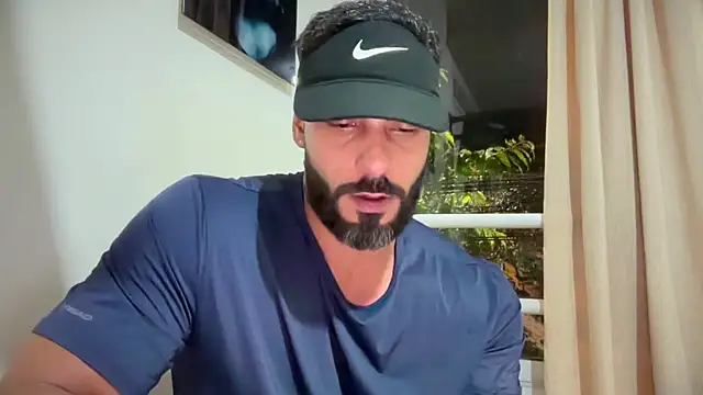 romeolovedark 在線直播表演