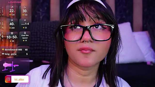 دردشة Ivi_Aiko الجنسية المباشرة