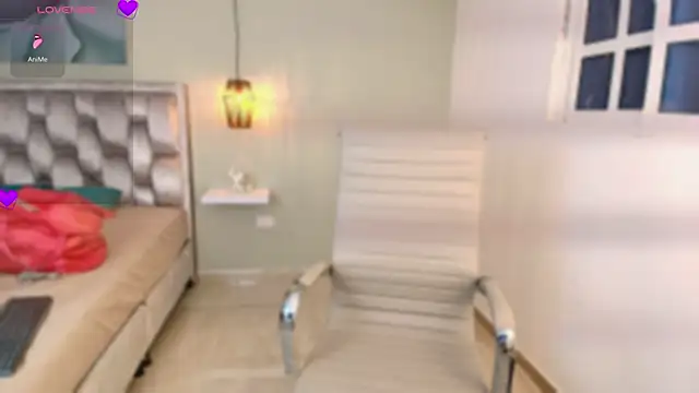 aisha_sakina Show Webcam