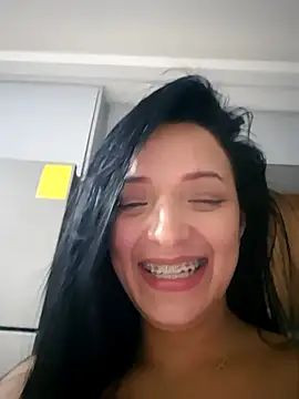 แชท XXX สดของ SaharQamar