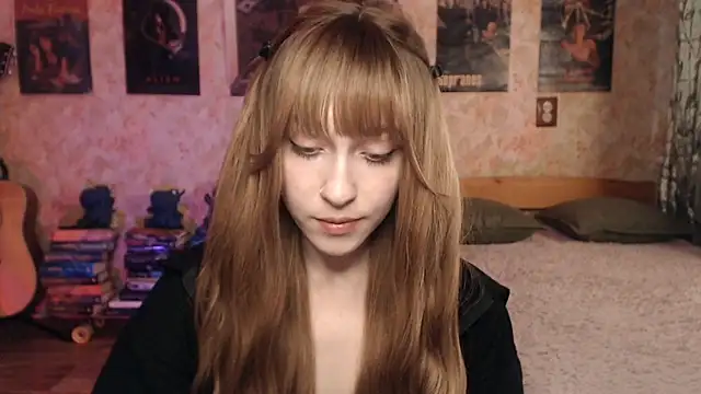 Friendly_Ellie লাইভ XXX চ্যাট