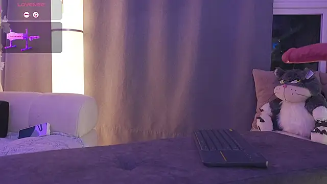 Chat +18 de Sky_Dark7 ao vivo