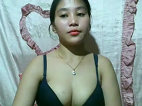 SexyAsianPussy4u Chat XXX in diretta