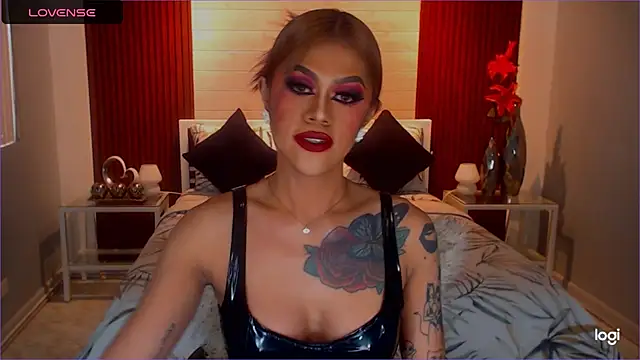 StellaStrong30 现场XXX聊天