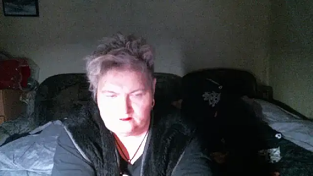 Lana555 现场XXX聊天