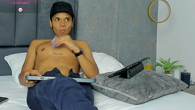 Show webcam de Alejandroo_Montenegro