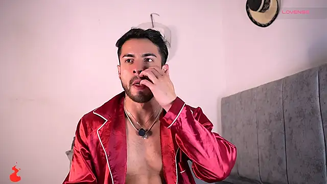 Chat XXX en directo de aydan_hw