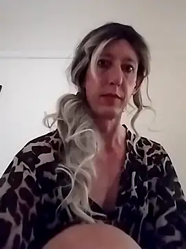 AlexiaXXL's Webcam Show