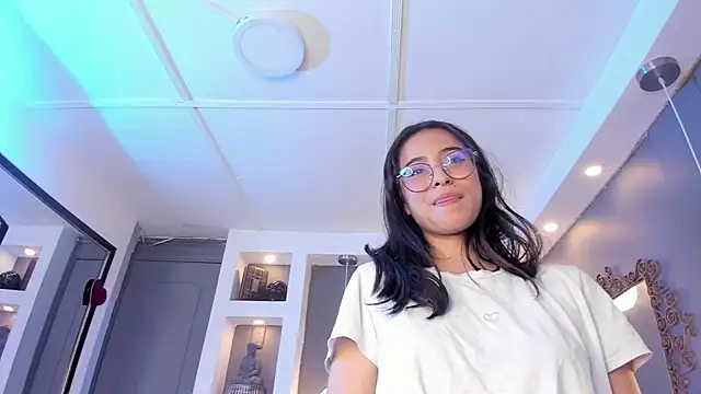 Alana_Martinez_ Live XXX-chat