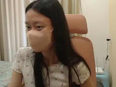 Lil-Cherries Live XXX-Chat