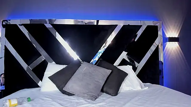 Онлайн чат XXX AllanaOrtiz__