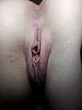 XXX chat uživo modela AmethystFoxx