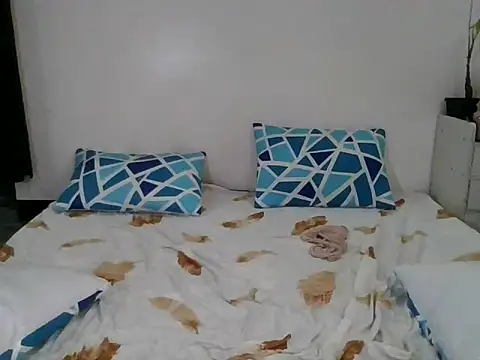 venuzXTRAVAGANZA live XXX chat