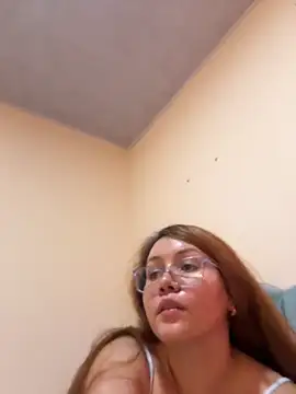 solecito_22 라이브 XXX 채팅