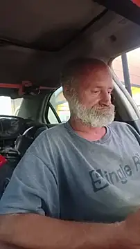 FloppyPickle4u's Live XXX Chat