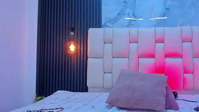 antonelasc Adlı Modelin Canlı XXX Sohbeti