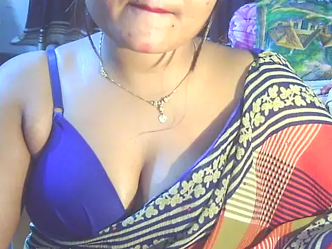 Nusrat_Faria Adlı Modelin Canlı XXX Sohbeti