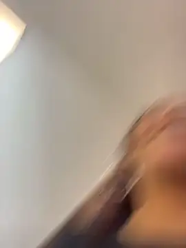 ThePrettyTiana: απευθείας συνομιλία ΧΧΧ