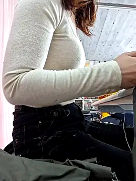 irina_hana 即時 XXX 聊天