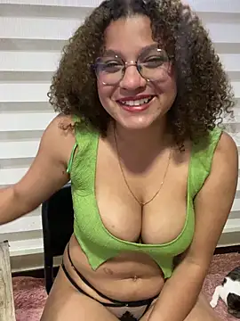 KendyLove_ élő XXX-chatje