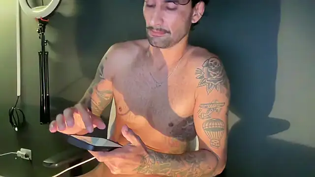 Show de ZeusDelicious na webcam