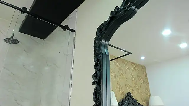 alanna_blaze 现场XXX聊天