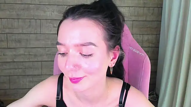 Chatroom XXX en direct de VanessaVienne