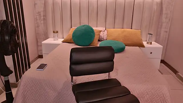 OrianaFontainen Webbikameraesitys