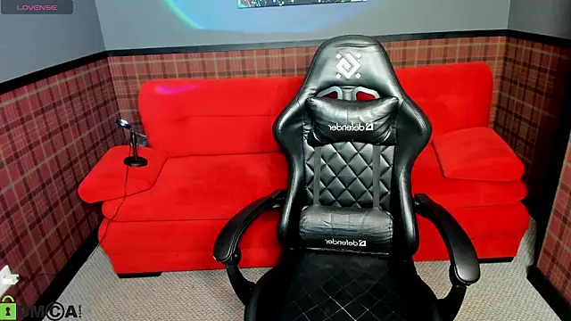 Chatroom XXX en direct de DivaRousee