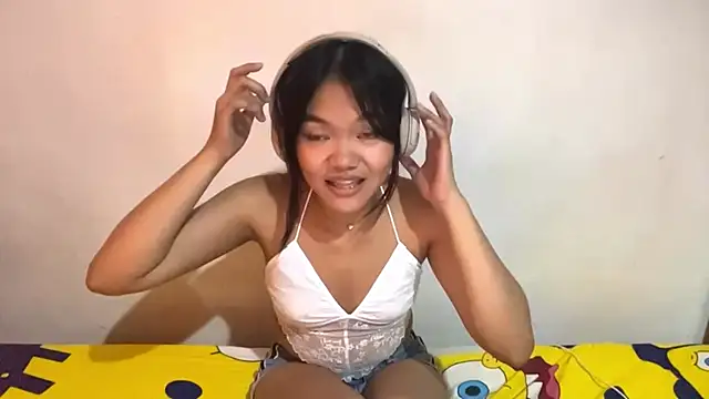 LynneCharley 在線直播表演