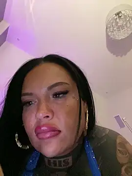 _MelinaCurves_'s Live XXX Chat