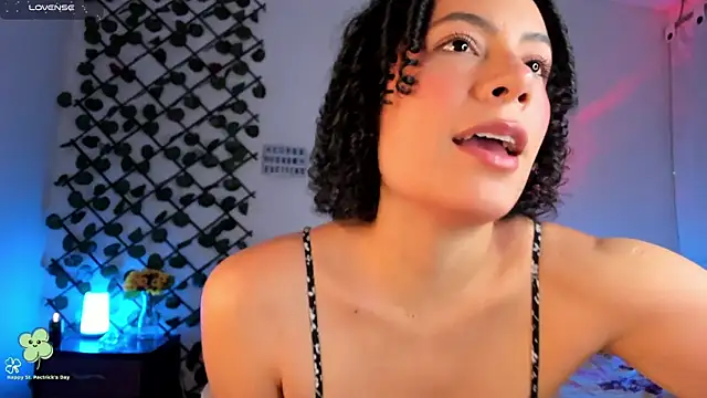 Chatroom XXX en direct de cailynhot