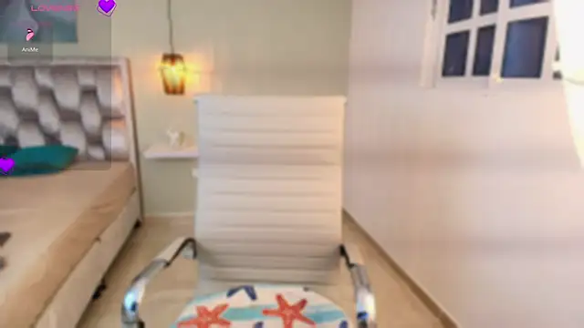 aisha_sakina Adlı Modelin Canlı XXX Sohbeti