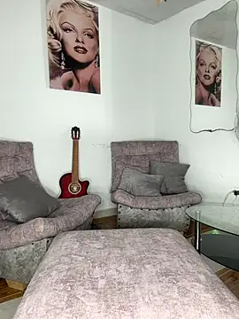 Mydreams69's Live XXX Chat