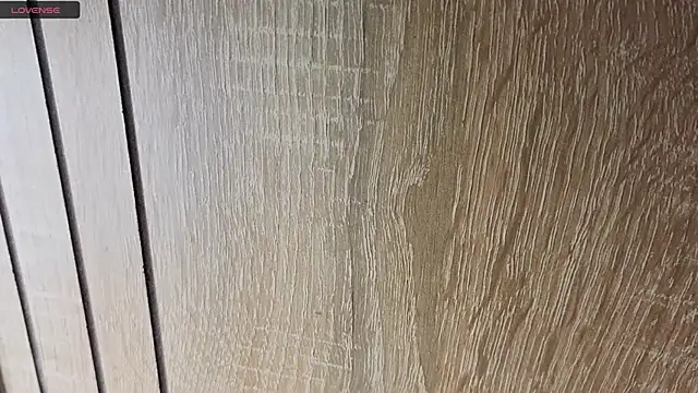 NoFace_Model Live XXX-chat