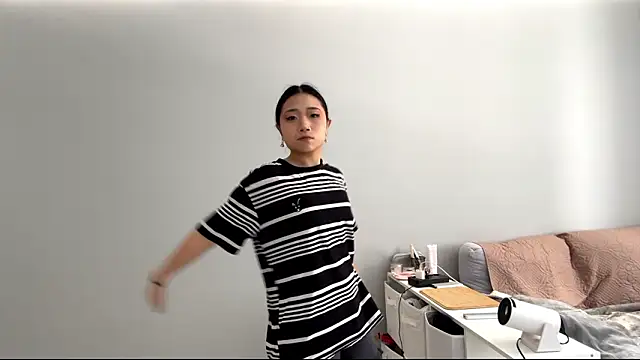 แชท XXX สดของ SweetMiaXO