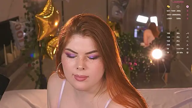 Ffoxyflame's Live XXX Chat